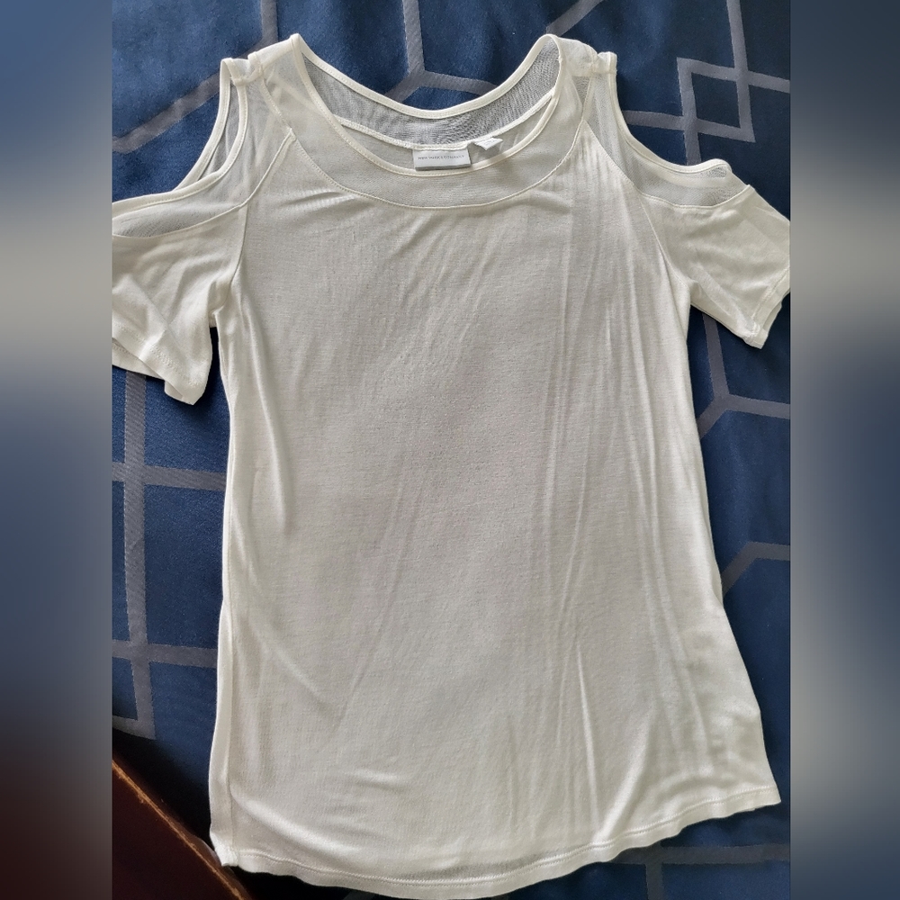 New York & Company White blouse